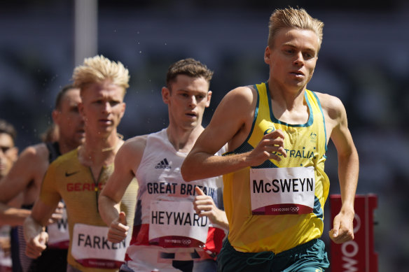 Stewart McSweyn has made it to the 1500-metre semi-finals.