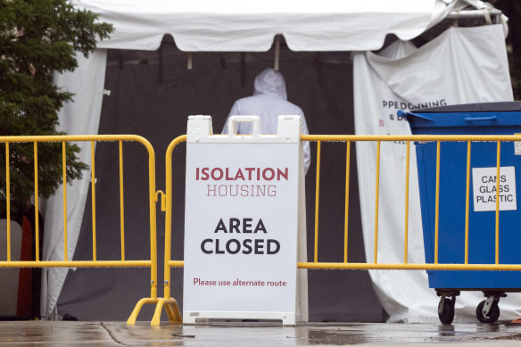 The coronavirus is tightening its grip on the American heartland, with experts warning of a surge in winter.