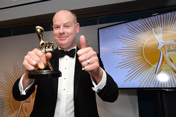 Tom Gleeson with his 2019 Gold Logie.