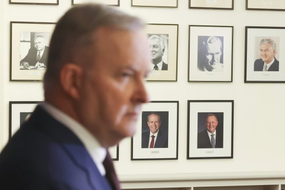 Many of the policies Labor leader Anthony Albanese is proposing are similar to those his predecessor Bill Shorten put to the nation in 2019.