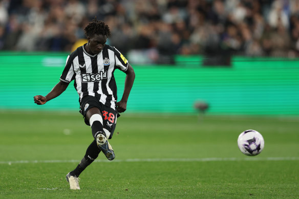 Garang Kuol of Newcastle takes a penalty.