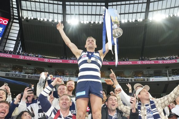 Geelong’s Joel Selwood with the 2022 AFL premiership cup.