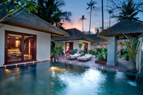 Jimbaran Puri: Balinese-style villas with private pools and butler service.