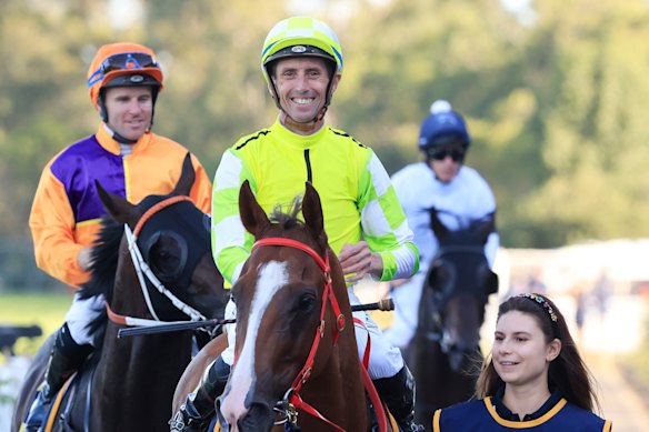 Nash Rawiller returns to scale after Eduardo made a one-act affair of the Galaxy.