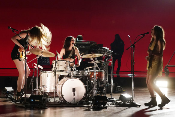 Haim’s performance at the 2021 Grammys.