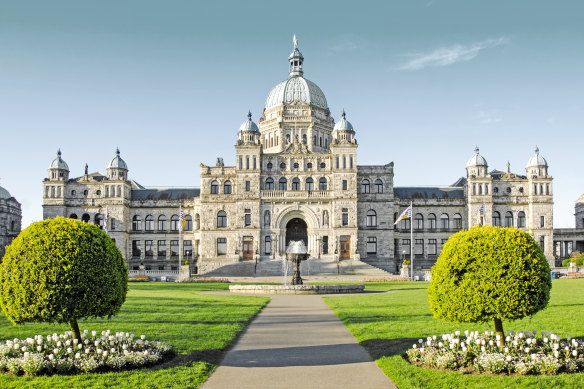 Parliament House in Victoria, Canada, resembles the Royal Exhibition Building in Melbourne (in another Victoria).