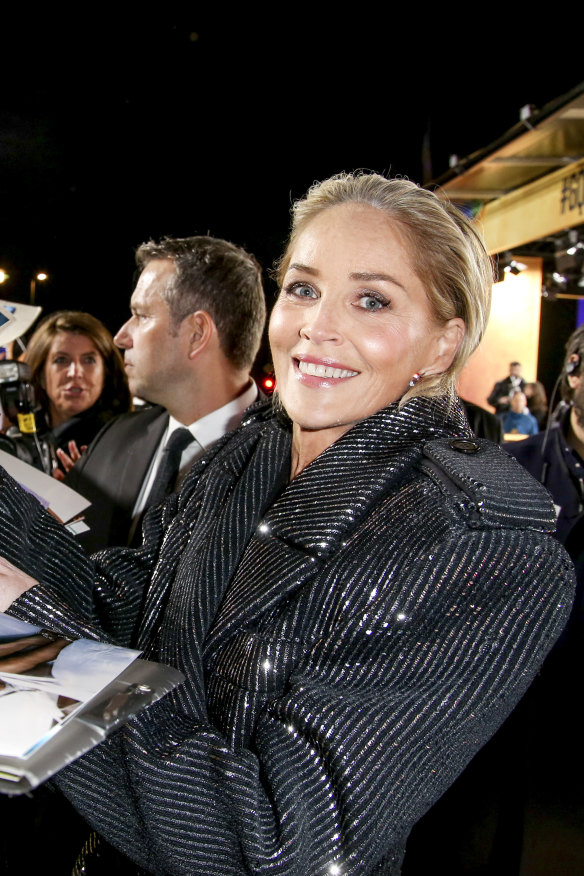 Sharon Stone will try bi in ''Basic Instinct 2