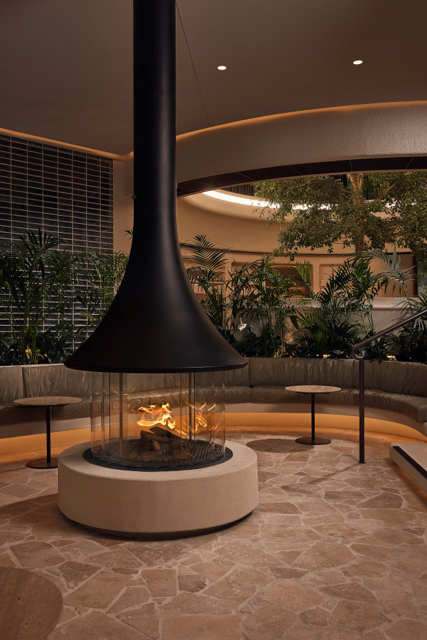 Even the lobby details are boujee.