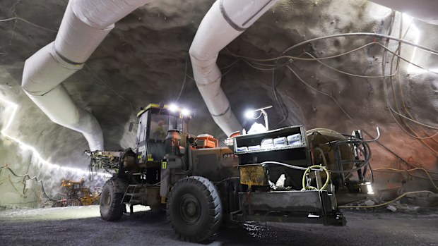 Snowy 2.0 dig shut down after shrapnel flies from fan at $12 billion ...