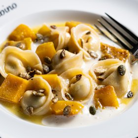 Tortellini with pumpkin.