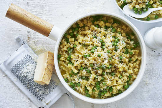 Adam Liaw’s mac 𝄒n𝄒 peas.