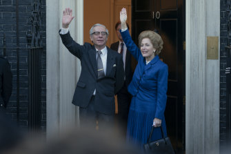 Gillian Anderson Joins The Crown As Margaret Thatcher