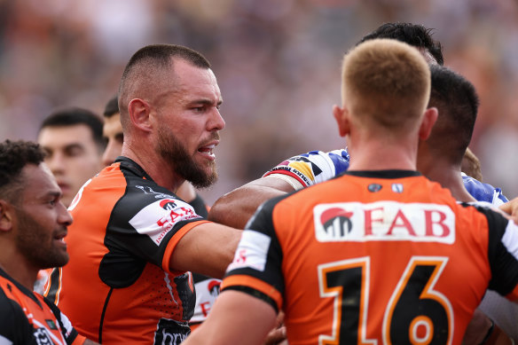 David Klemmer has some advice for his under-fire Tigers teammates.