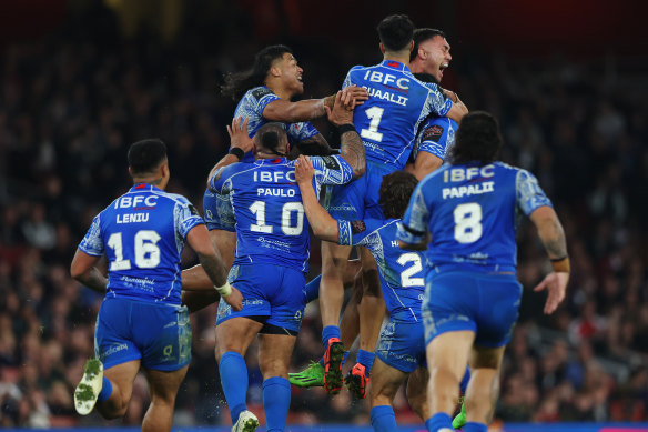 Samoa celebrates the win after Crichton’s field goal.