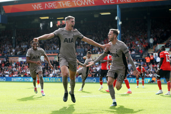 Micky van de Ven after scoring what turned out to be the winner for Spurs.