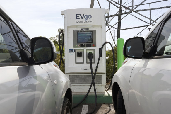 The Coalition has made an election pledge to boost electric car uptake in Victoria.