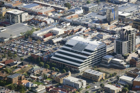 The ATO building on Gladstone Street in Moonee Ponds was listed as a tier-1 exposure site on Thursday.