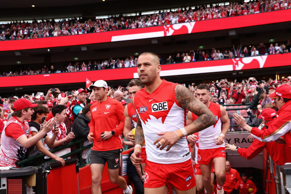 The Swans support a redevelopment of the SCG.