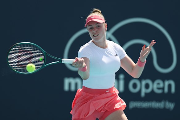 Gibson slashed her ranking from outside 100 to inside the top 60 in March.