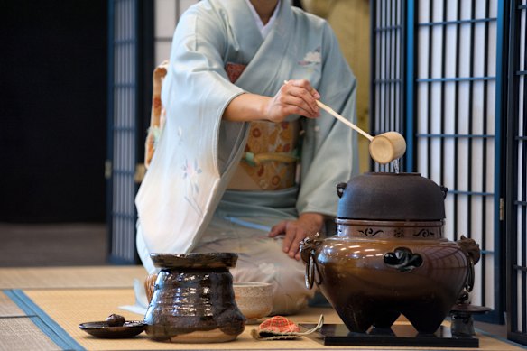 Experience the quiet precision of a tea ceremony or ‘sadou’, where every gesture is a living expression of harmony and respect.
