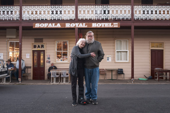 Local publicans, Sandy and Marty Tomkinson of Sofala Royal Hotel in regional NSW.