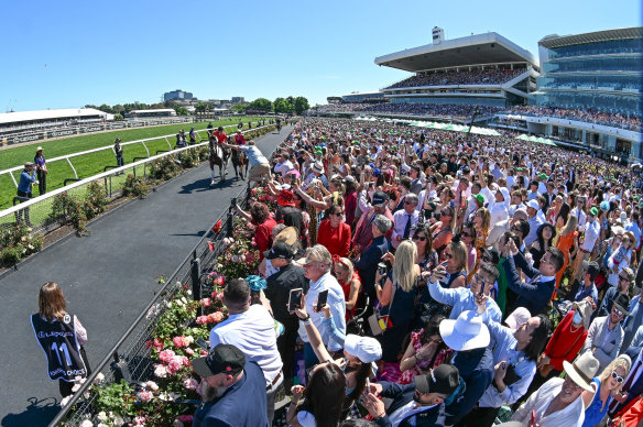 Record crowds attended the spring carnival at Flemington.