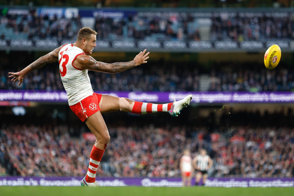 Lance Franklin was booed by a small section of the Collingwood faithful at the MCG.