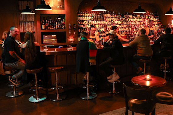 Silver’s Motel in action. 