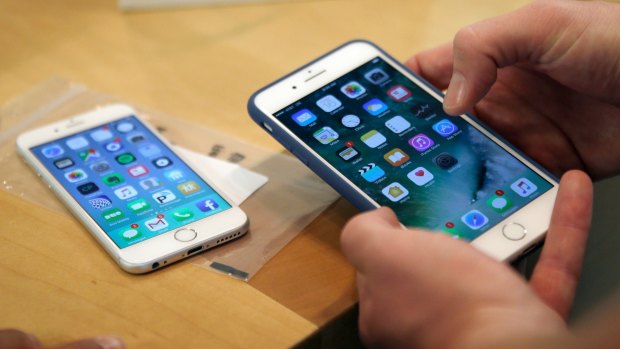 Eight charged after iPhone sellers lured, robbed in Brisbane's south