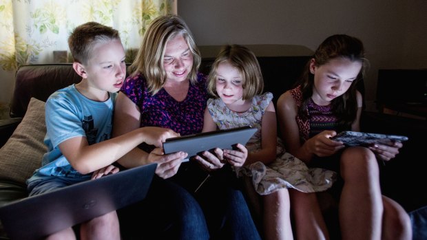 Queenslanders lagging behind in Australia's great digital divide