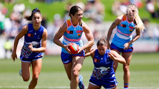 Ellie Blackburn of the Western Bulldogs.