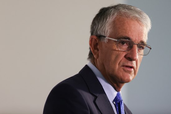 Former deputy prime minister and Nationals leader John Anderson has urged his old party to back major gambling reform in NSW.