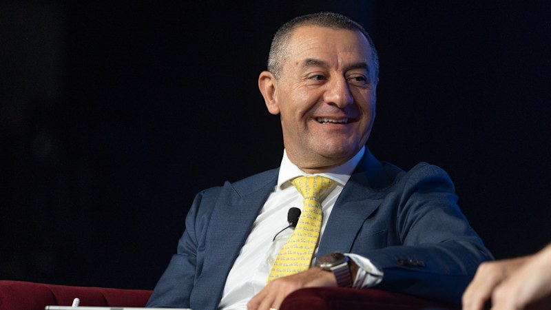 Big super joins CGT critics, as compromise is floated