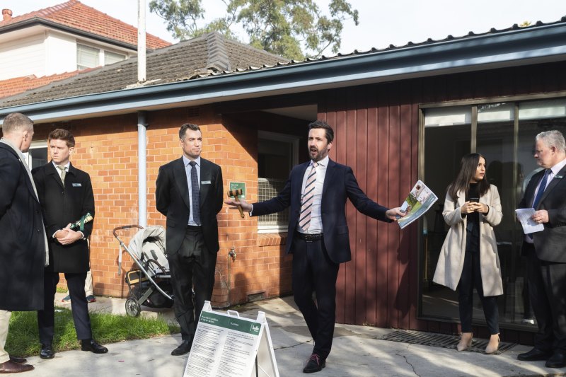 Lane Cove investment property bought in 1990 for $250,000 sells for $3.5 million