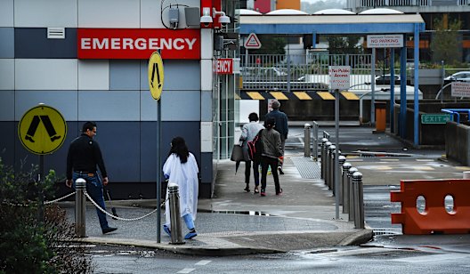 Hospitals are preparing contingency plans for the increasing cases of COVID-19 around NSW. 