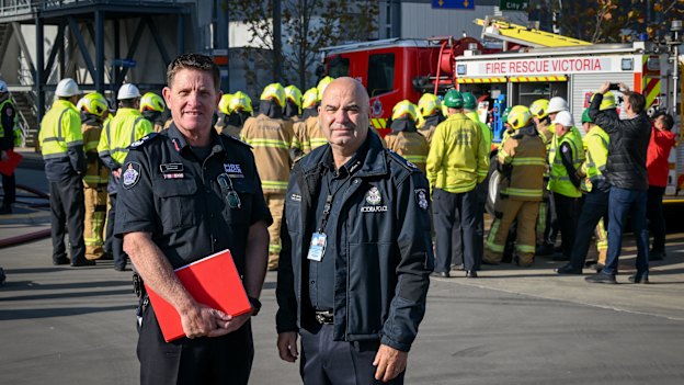 Fire Rescue Victoria deputy commissioner Eddie 
Lacko (left) and Victoria Police Assistant Commissioner Mick Hermans.