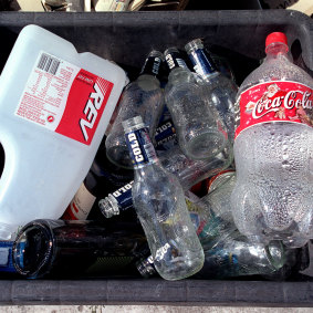 The new scheme will allow a 10 cent refund for each recyclable drink container. 