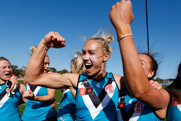 Erin Phillips is retiring from AFLW.