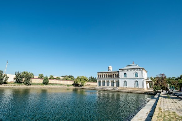 Sitorai Mohi Hosa, the summer palace of the last emir, Alim Khan, who would reportedly watch his concubines swim naked in the water. 