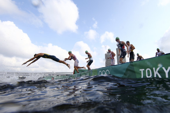 Half of the field were left on the pontoon at the first start of the swim leg of the men’s individual triathlon at the 2020 Summer Olympics on Monday.