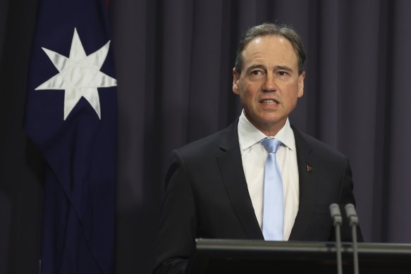 Federal Health Minister Greg Hunt has announced he will leave politics at the next election.