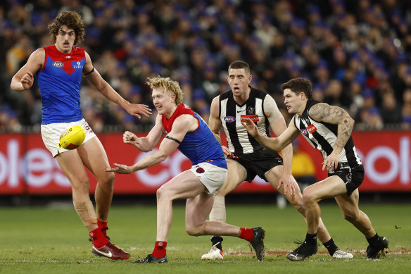 Melbourne will meet Collingwood at the MCG on Friday night in round 21