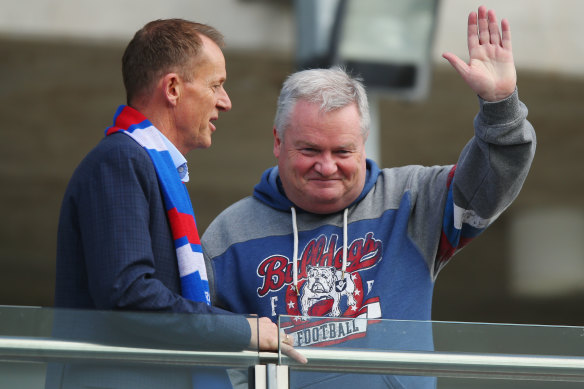Former Bulldogs president Peter Gordon is advising Will Pucovski.