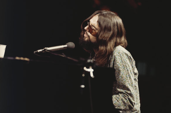 Webb performing at the piano on the BBC TV show The Old Grey Whistle Test in 1971.