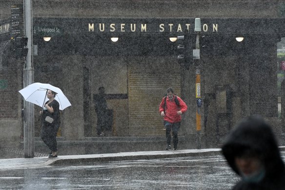 A slow-moving cold front could bring severe thunderstorms to Sydney on Thursday