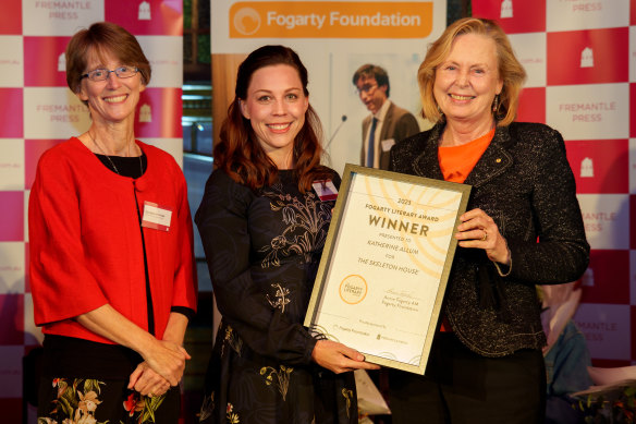 2023 Fogarty Literary Award winner Katherine Allum (centre) with Fremantle Press publisher Georgia Richter (left) and patron Annie Fogarty.