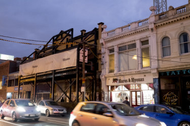 'They stormed in': Man hospitalised after police operation at wrong Fitzroy property