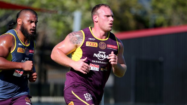 Matt Lodge signed a one-year contract with the Broncos with no conditions that he must pay restitution.