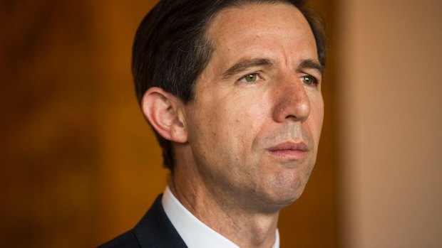 Federal Education Minister Simon Birmingham is hoping the rest of the nation will follow South Australia. 