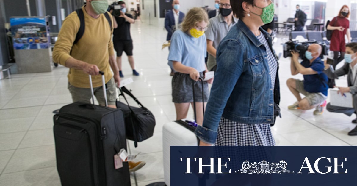 Coronavirus Victoria: Travellers rush to get home after Victoria closes border to Greater Brisbane - Vimarsana News